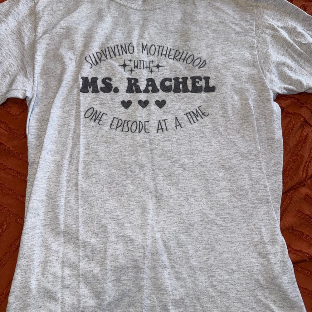 Gray Graphic Tee - Short Sleeve